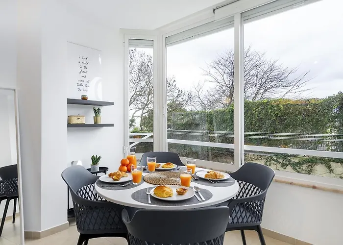 Whome Peaceful Alges Family Away From Noise Appartement